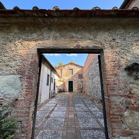 Borgo Al Canto Degli Alberi Lucca Bagian luar foto